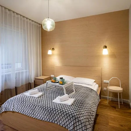 Old Loft Interior Style With 2 Bedrooms