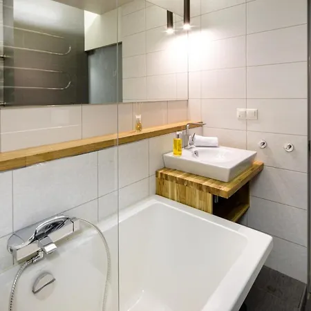Old Loft Interior Style With 2 Bedrooms Апартаменты